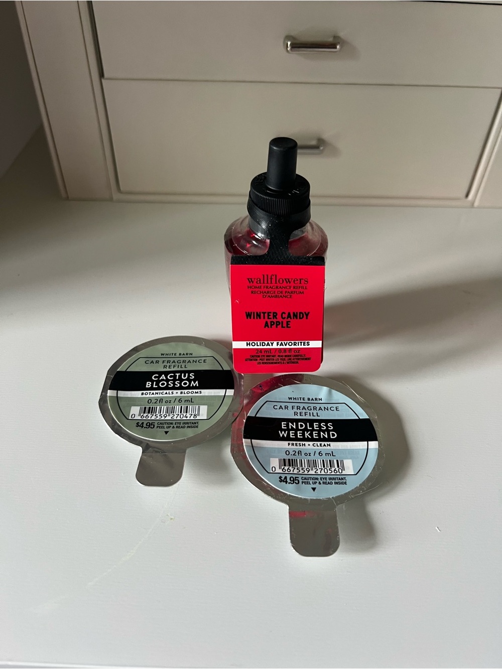 Bath and Body Works wallflower and car refill bundle.